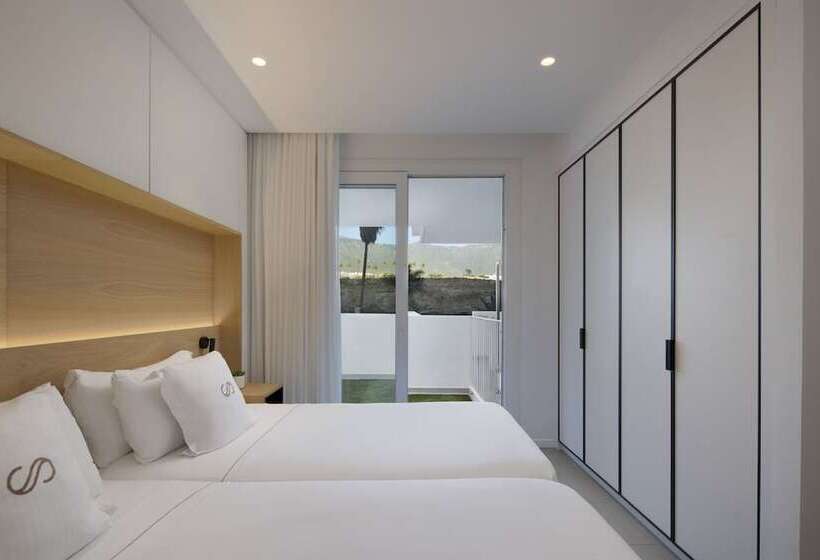 جناح ديلوكس غرفتين نوم, Royal Hideaway Corales Suites
