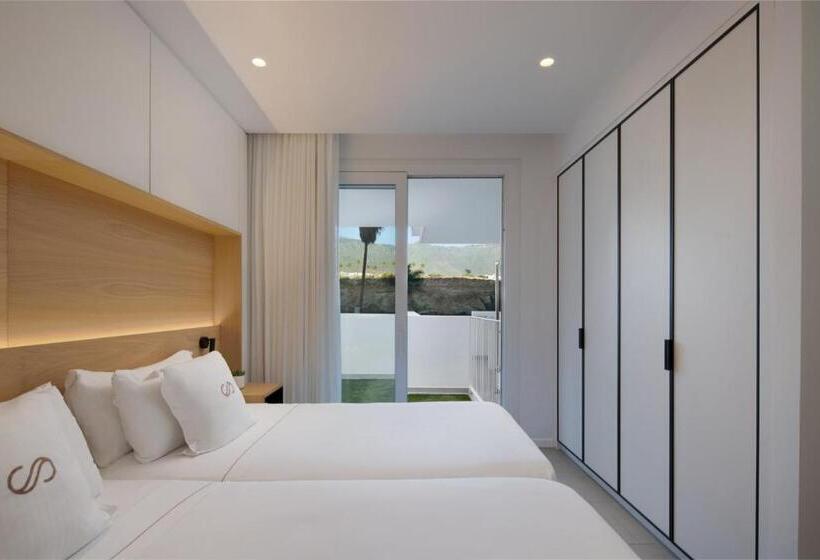 جناح ديلوكس غرفتين نوم, Royal Hideaway Corales Suites