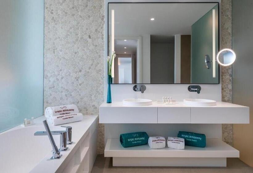 带2个卧室的别墅, Royal Hideaway Corales Suites