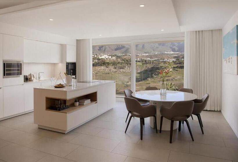阁楼套房, Royal Hideaway Corales Suites