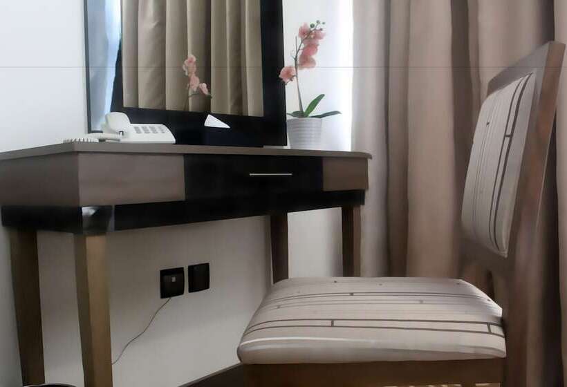 Quarto Quádruplo Standard, Lamar Ajyad First Hotel Tower A