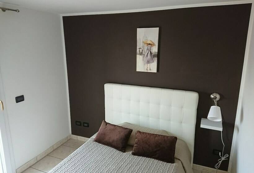 اتاق لوکس یک تخته, Guest House Brezza Marina