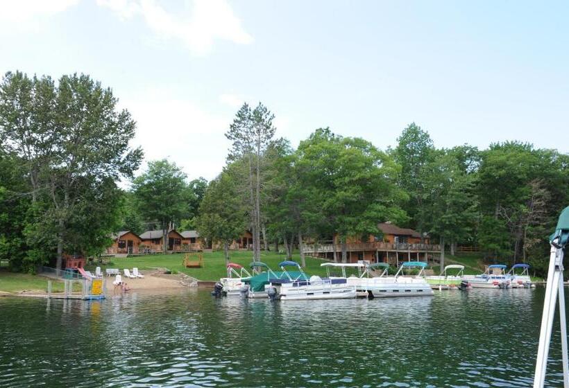 Standard studio with lake view, Clear Lake Resort