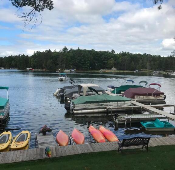 Студия Deluxe, Clear Lake Resort