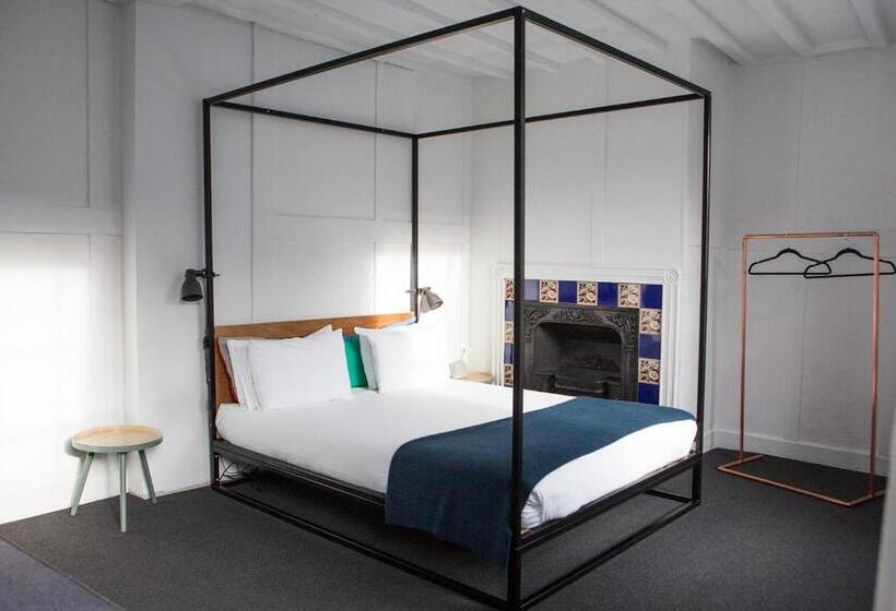 Номер Стандарт, Whitehouse Rye
