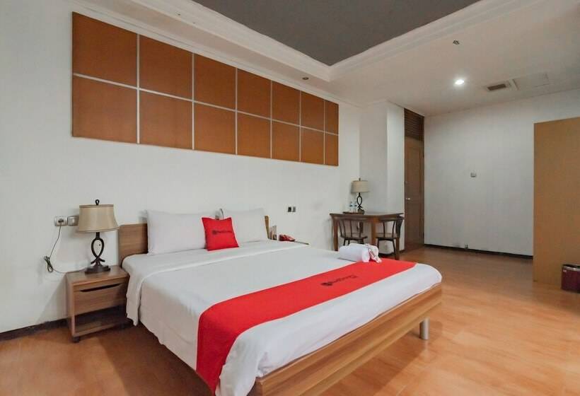 스위트, Reddoorz Plus @ Sukamulya Pasteur 2