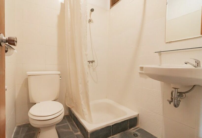 Номер Стандарт, Reddoorz Plus @ Sukamulya Pasteur 2