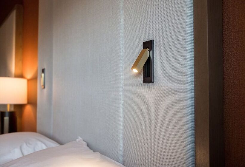 프레지덴셜 스위트, Sheraton Redding Hotel At The Sundial Bridge