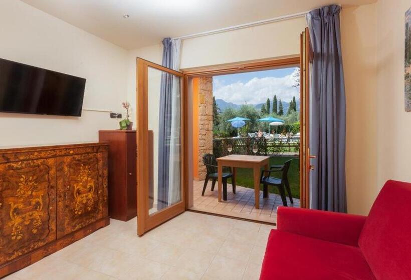 스위트, Villa Isabella