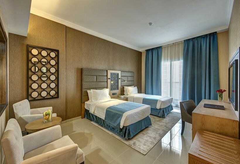 استودیوی استاندارد, Class Hotel Apartments