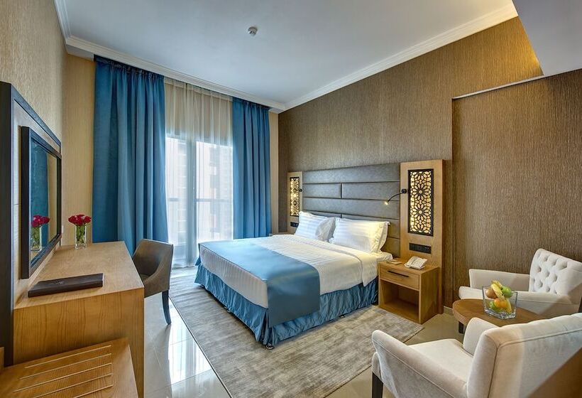 استودیوی استاندارد, Class Hotel Apartments