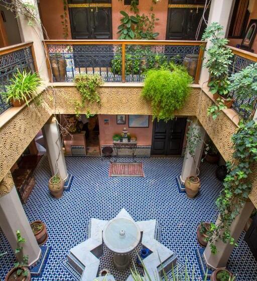 اتاق استاندارد سه نفره, Riad Jnane Mogador