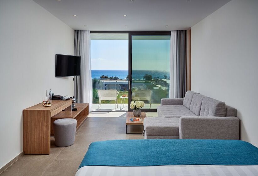 Junior Suite met Uitzicht op Zee, Gennadi Grand Resort