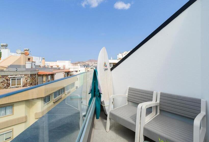 １ベッドルームドゥプレックスアパートメント, Tusity Yeah Apartments