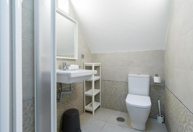 １ベッドルームドゥプレックスアパートメント, Tusity Yeah Apartments