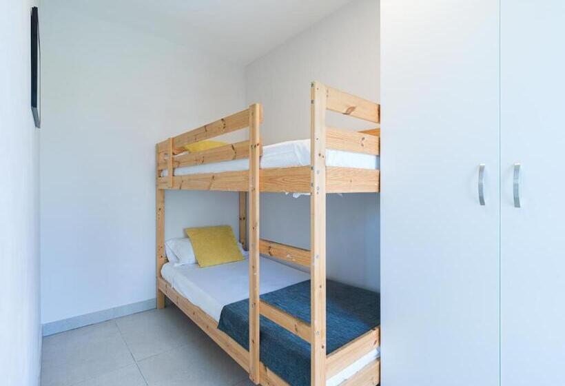 １ベッドルームドゥプレックスアパートメント, Tusity Yeah Apartments