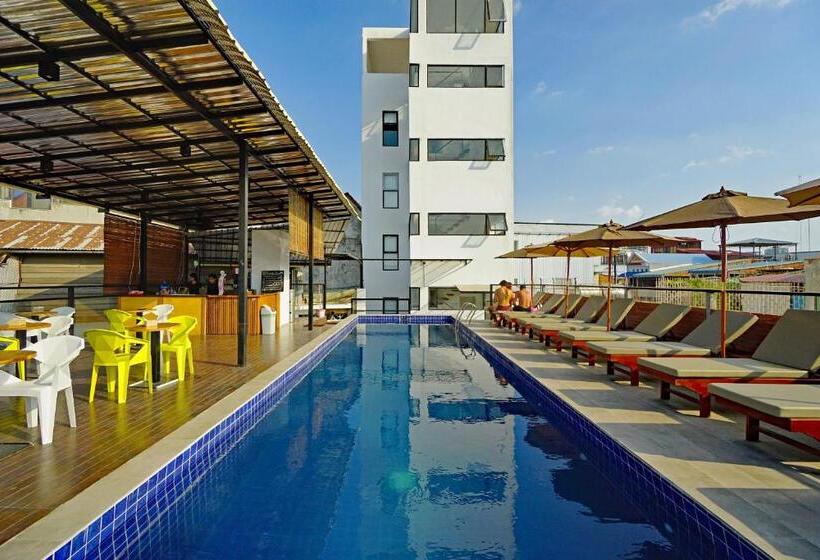 Номер Стандарт, Onederz Phnom Penh