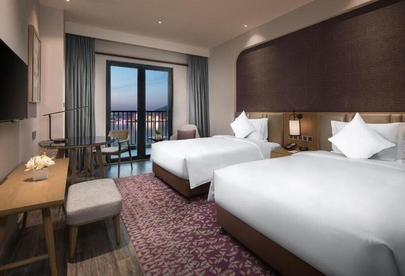 디럭스 룸 바다 전망, Crowne Plaza Qingdaoorientalmoviemetropolis, An Ihg
