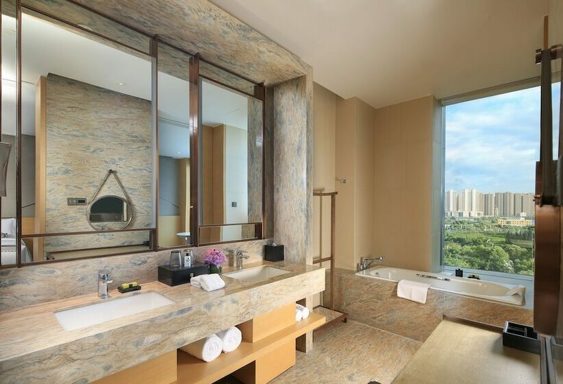 Номер Классика Двуспальная Кровать, Intercontinental Taiyuan, An Ihg