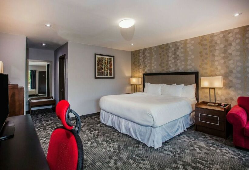스위트, Ramada By Wyndham Jacksons Point