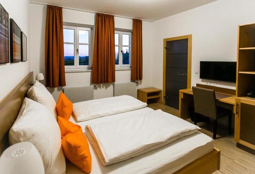 Номер Стандарт, Haus Steirer Am Kaiserwald