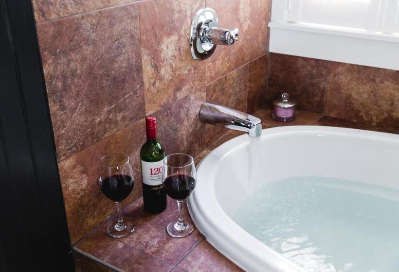 Номер Deluxe Кровать Кинг, The Platinum Pebble Boutique Inn   Adults Only Property