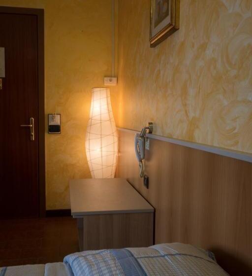 스탠다드 싱글 룸, Albergo Etrusco