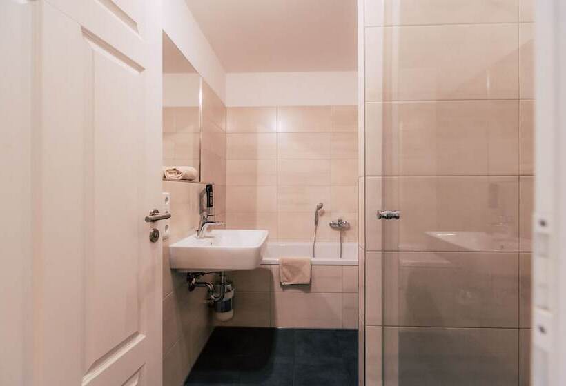 1침실 펜트하우스 아파트, Luga Homes  Stadthaus