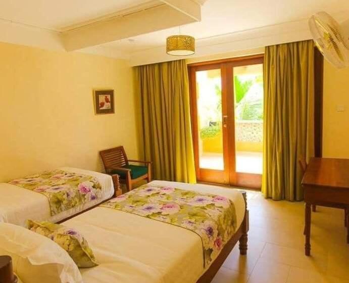 ویلای 2 خوابه, Villa Mandhari   Diani Beach