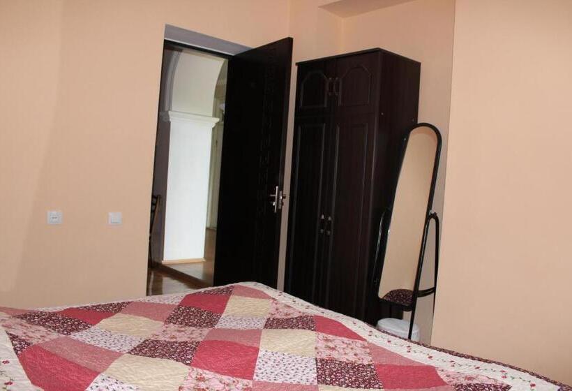 이코노미 룸, La Deka Guesthouse