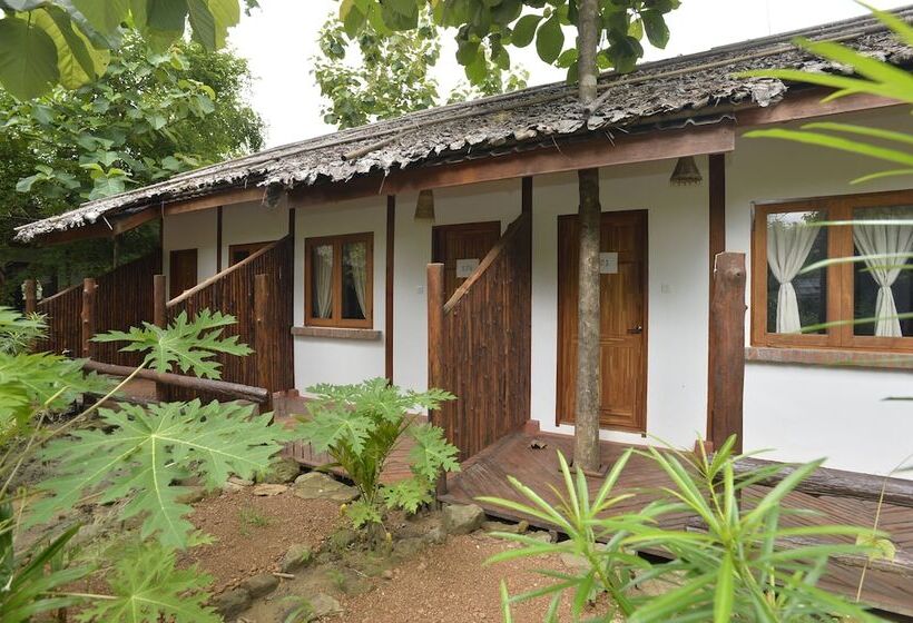 سوییت جونیور, Bago Yoma Eco Resort