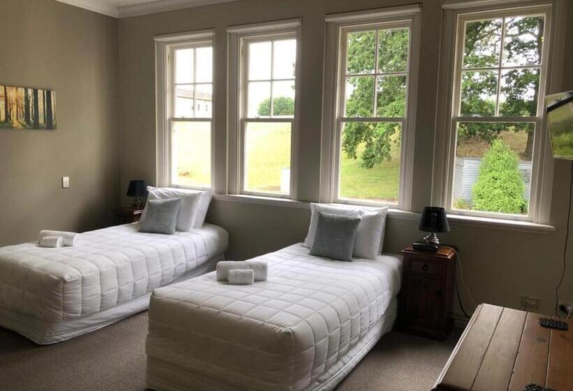 Номер Стандарт, Teschemakers Resort