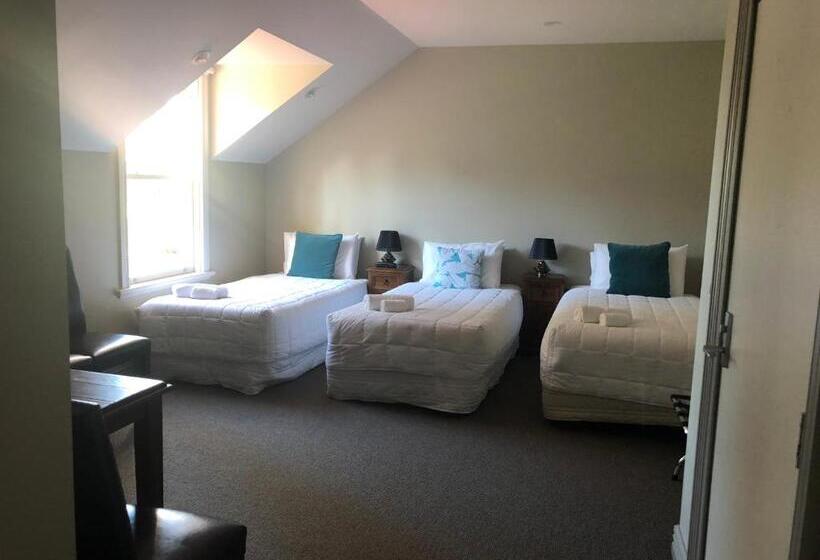 Полулюкс Вид на Сад, Teschemakers Resort