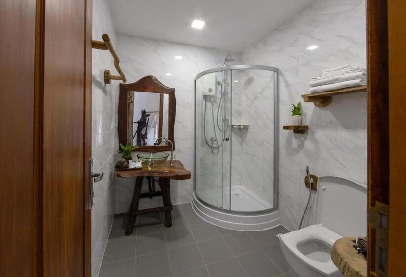 Люкс Вид на Реку, Mafiya Resort