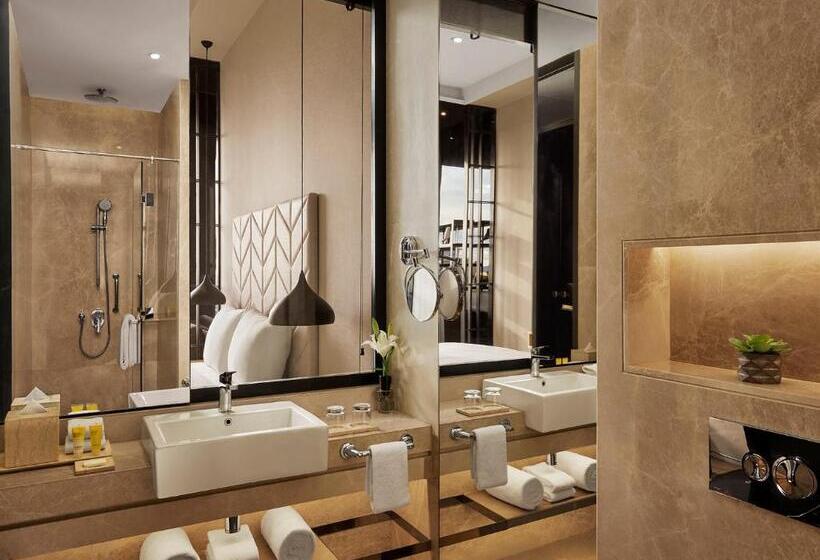 キングサイズベッドのデラックスルーム, Hyatt Centric Juhu Mumbai