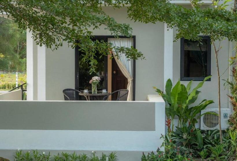 ویلای 1 خوابه, Isara Nai Yang Resort