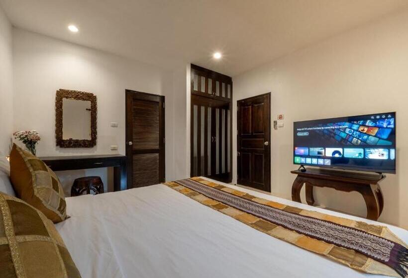 ویلای لوکس 1 خوابه, Isara Nai Yang Resort
