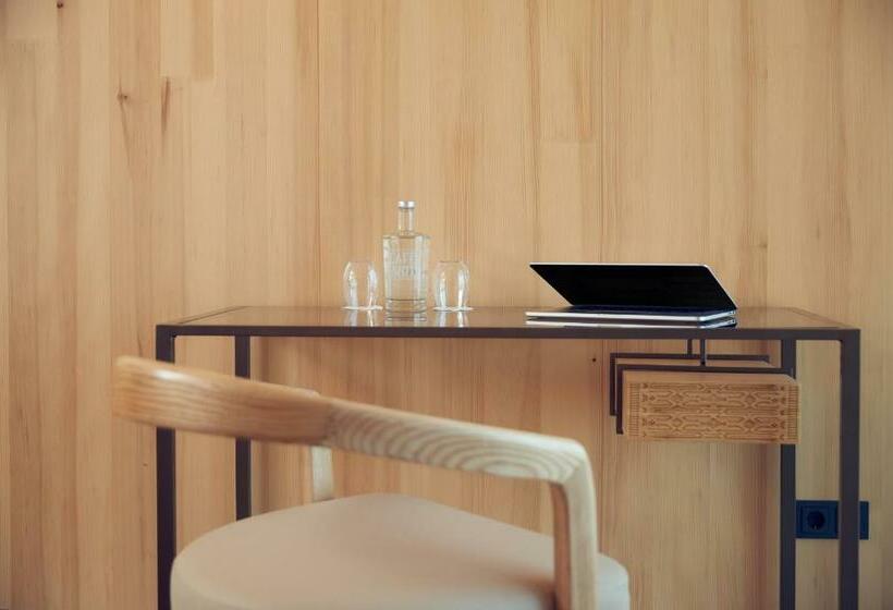 Superior Room with Balcony, Jakarta Amsterdam