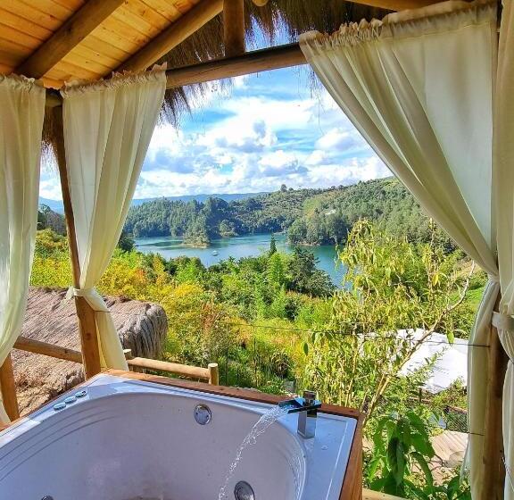Номер Deluxe, Levit Glamping   Hotel Guatapé Peñol