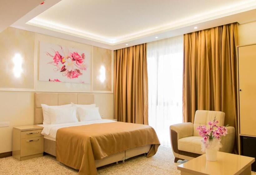 带大床的复式套间, Goldhan