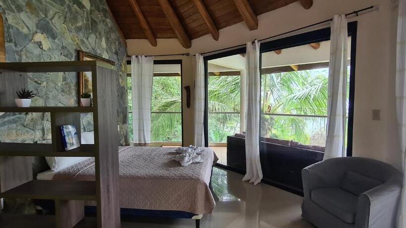 디럭스 주니어 스위트, Vista Coiba Villas & Restaurant
