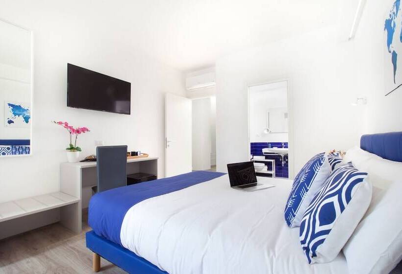 Номер Deluxe, Sirocco Suites