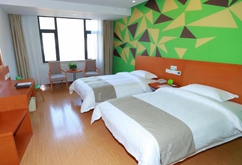 Номер Стандарт, Vatica Qingdao Licang Xiazhuang Hexie Plaza