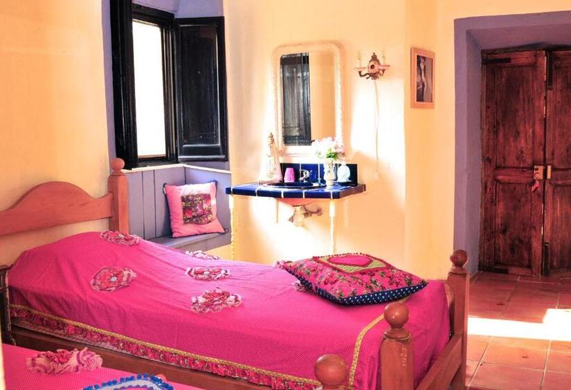 Четырехместный Номер Стандарт Вид на Сад, Can Portell By 123ole, B&b   Casa Rural