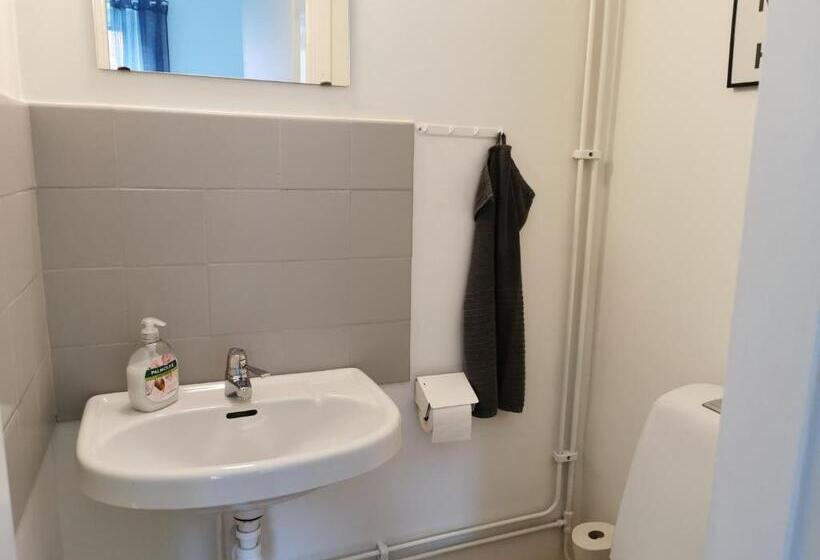 Номер Стандарт, Falköpings Vandrarhem/hostel