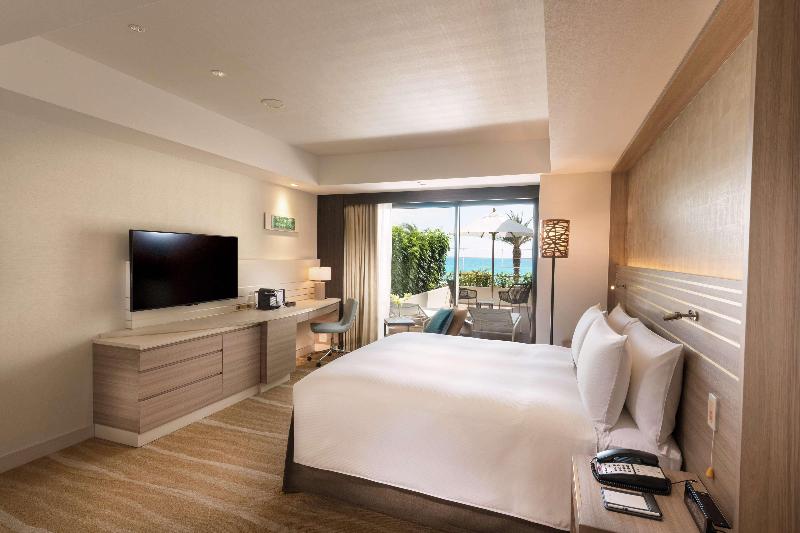 Стандартный Номер Кровать Кинг, Doubletree By Hilton Okinawa Chatan Resort