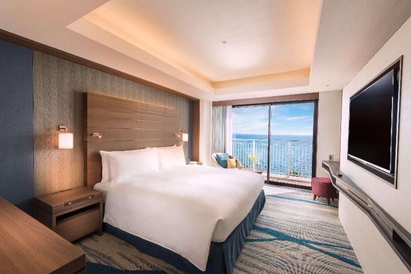 Люкс Вид на Море, Doubletree By Hilton Okinawa Chatan Resort