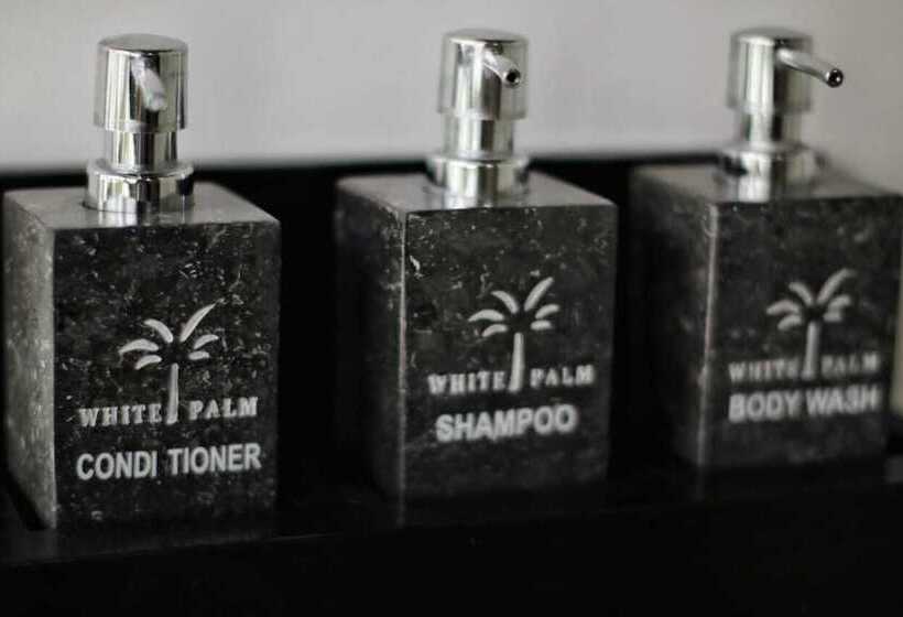 Номер Стандарт Вид на Бассейн, White Palm Hotel Bali