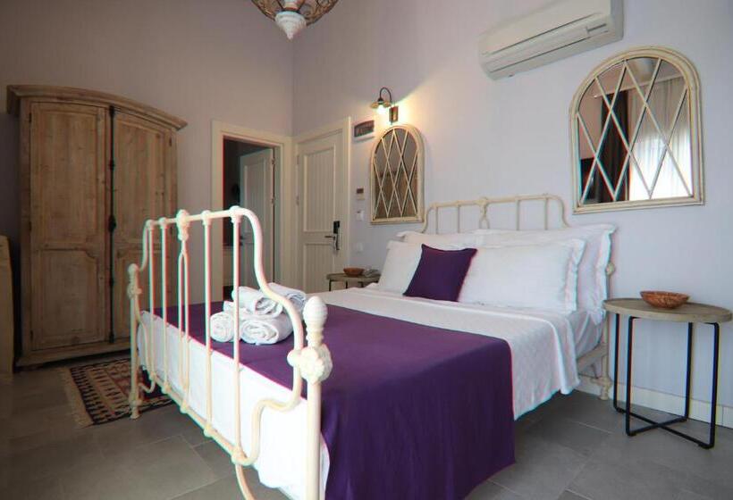 اتاق لوکس, Alacaat Otel