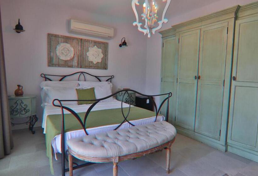 اتاق لوکس, Alacaat Otel